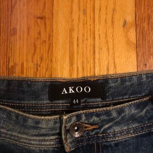 Akoo jeans size 44x32.
